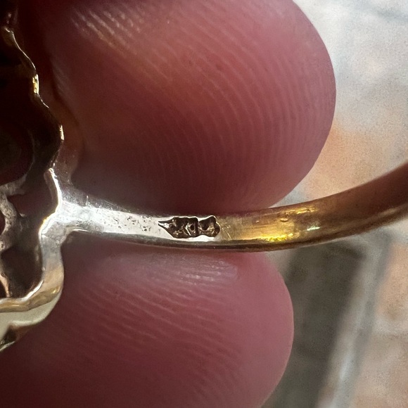 1960s Cultured Pearl and 14 Karat Yellow Gold Cocktail Ring - Picture 9 of 9